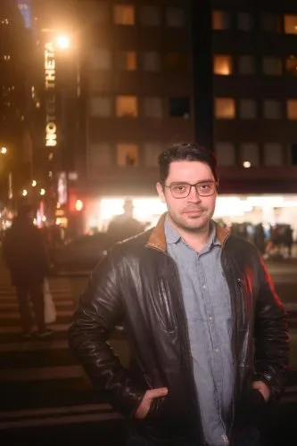 Alex Simmons: Dreaming in the City That Never Sleeps icon