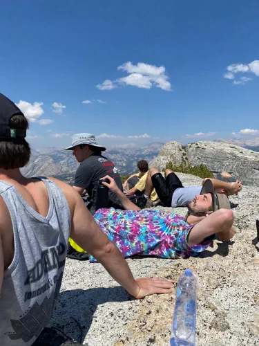 Yo I'm Traveling icon