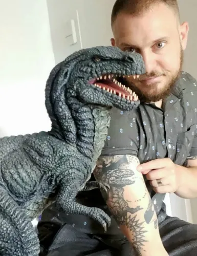 Undercover in the Apocalypse icon