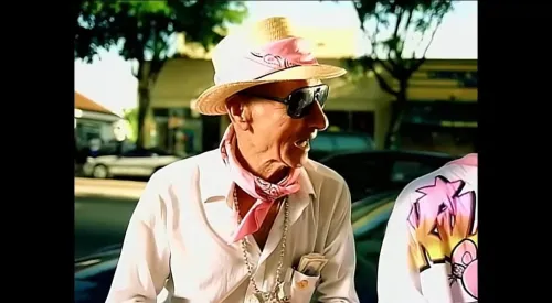 Screen Damage Club LTD icon