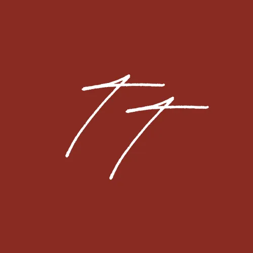 The Table Top - a creative diary by cvn.pit icon