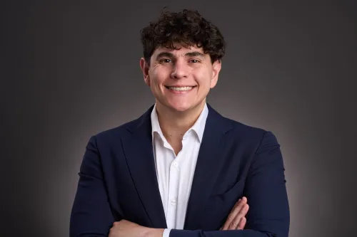 Dr Liam Beiglari icon