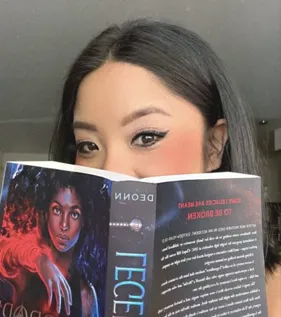 Bookish Millennial icon