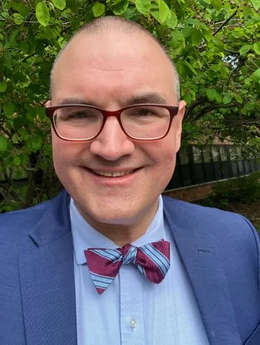 Merrit DeBartolo, MD (he/him)