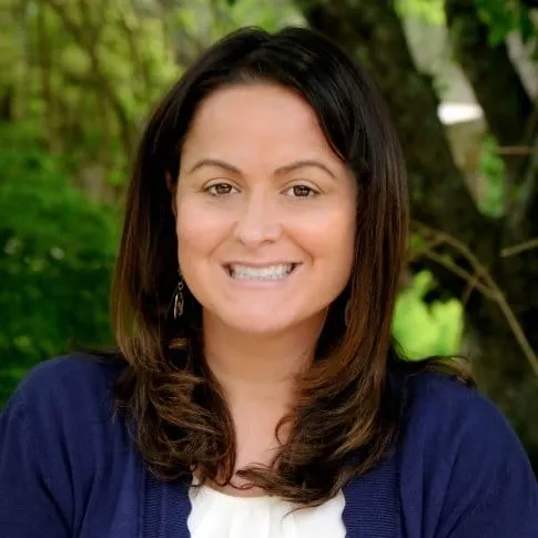 Jessica J. González