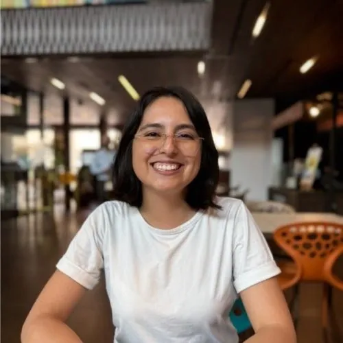 M. Verónica Arámbula Coyote