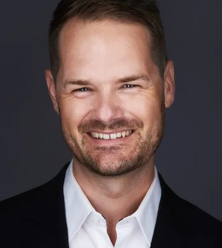 Dr Nathan Jones (CEO)