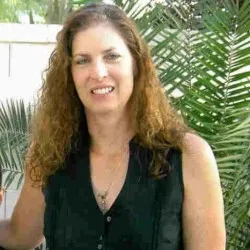 Miriam Fields-Babineau