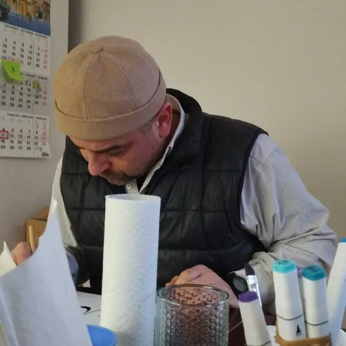 Péter Kucsera - Yaseen