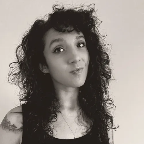 Daina Bouquin