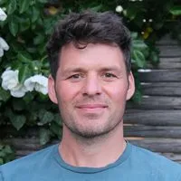 Ben Dark