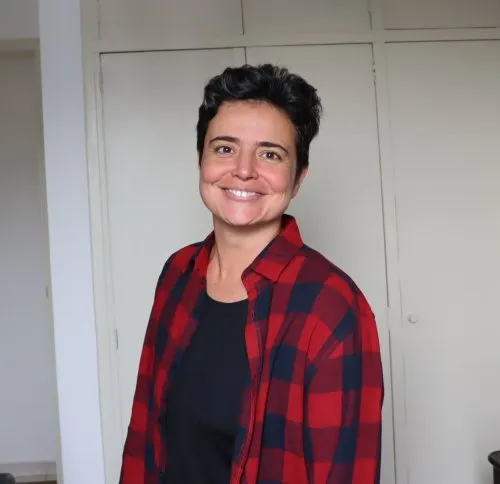 Claudia Gonçalves Duarte